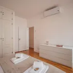 Bmyguest Collection - Alfama Tejo Apartment *